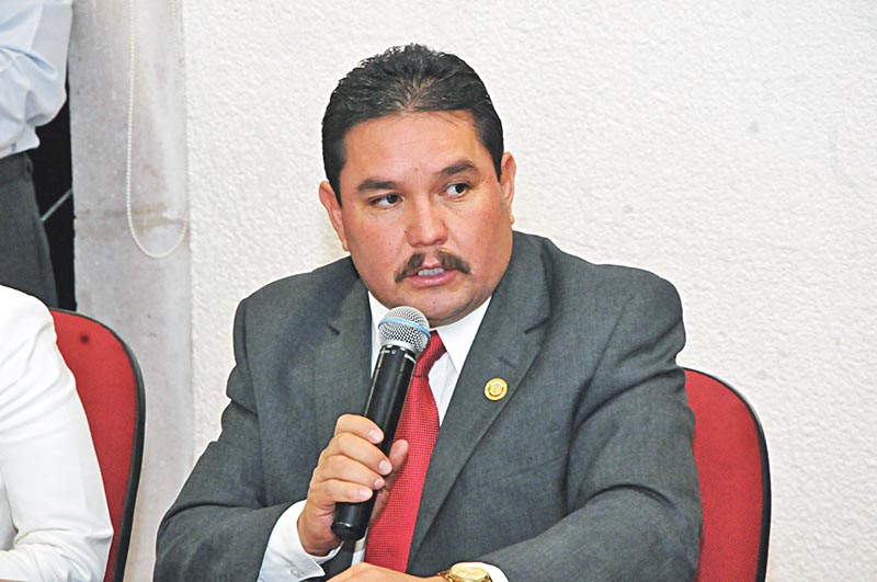 Gustavo Uribe Góngora, presidente de la Comisión de Régimen Interno y Concertación Política (CRICP) ■ foto: la jorndada zacatecas