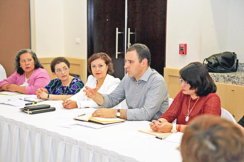 El gobernador electo dialogó con representantes del organismo este miércoles ■ FOTO: LA JORNADA ZACATECAS