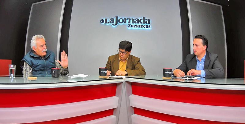 José Luis Medina Lizalde, diputado local por Morena, estuvo en el programa Synergia para fijar una nueva postura de austeridad para los legisladores ■ fotos: MIGUEL áNGEL NúÑEZ