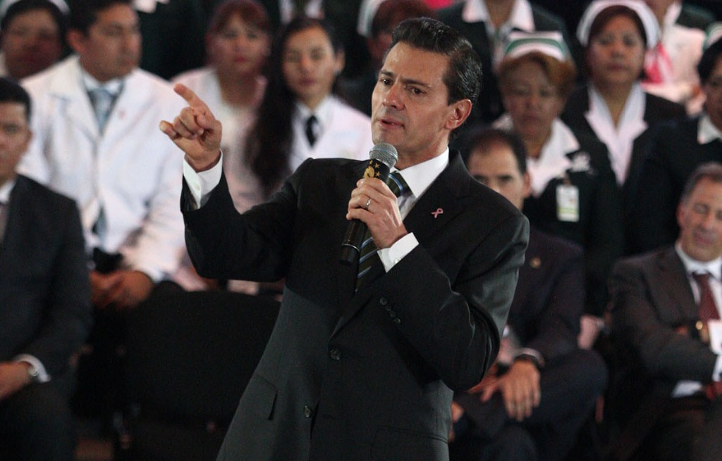 El presidente Enrique Peña Nieto en la asamblea del IMSS. Foto María Meléndrez
