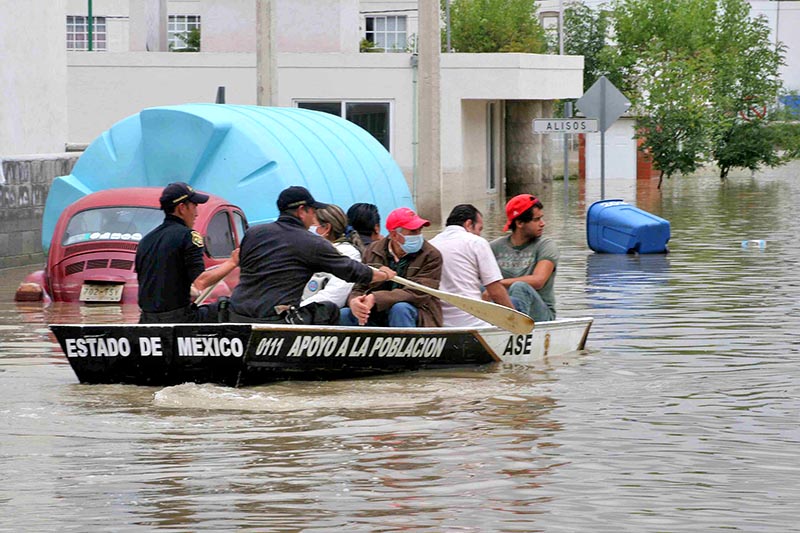 El cambio climático, ya presente en todo su dramatismo, empieza a cobrar las primeras facturas: las continuas inundaciones, los climas extremos y la sucesión de fenómenos meteorológicos con manifestaciones pocas veces vistas ■ foto: la jornada zacatecas