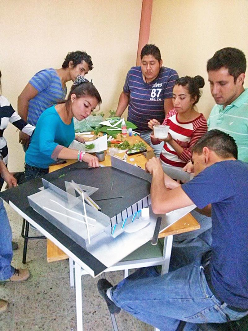 Sigue la pugna en las instalaciones del Instituto Tecnológico Superior de Fresnillo. Imagen de archivo ■ FOTO: FACEBOOK