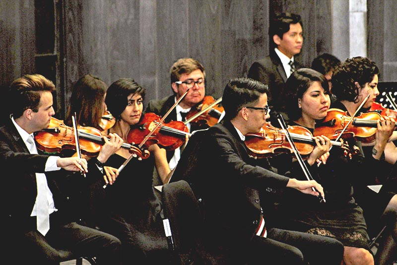 Presentación de la orquesta en el auditorio de la Unidad Académica de Música ■ FOTO: LA JORNADA ZACATECAS