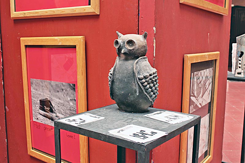 sta exposición cuenta con esculturas de cerámica, fotografías a blanco y negro, así como dibujos realizados con técnicas variadas ■ foto: la jornada zacatecas