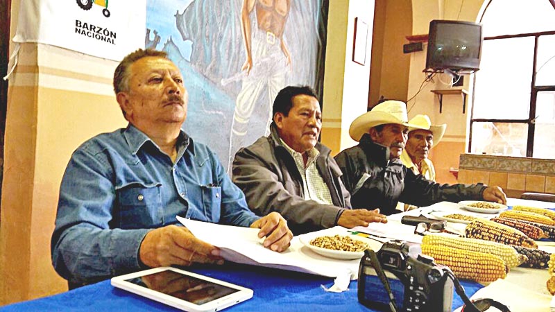 Manuel Alvarado, presidente de El Barzón en Zacatecas ■ FOTO: RAQUEL OLLAQUINDIA