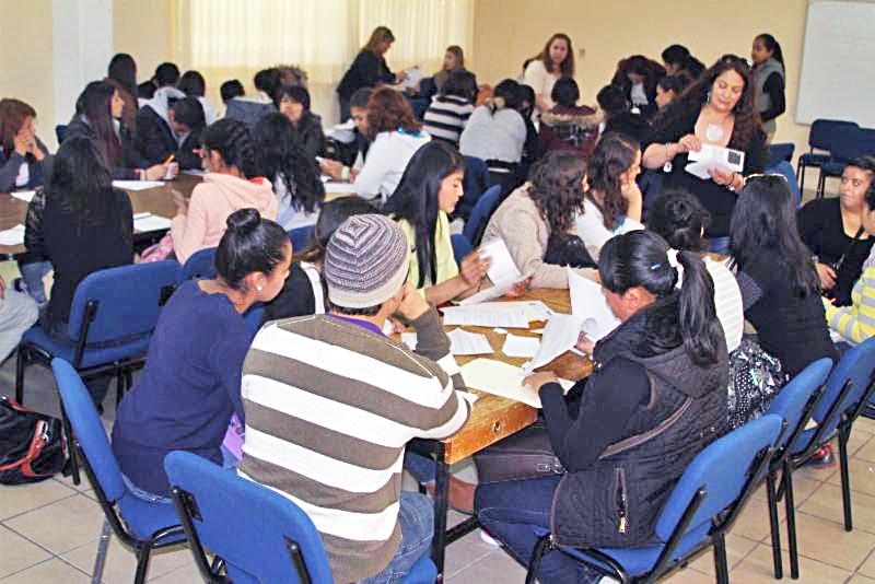 Educandos podrán recibir hasta 11 mil pesos, informan autoridades ■ foto: LA JORNADA ZACATECAS