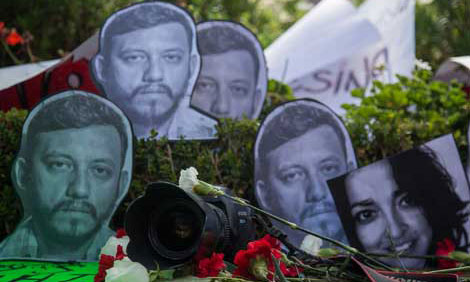 El informe cita el caso del fotógrafo Rubén Espinosa, asesinado en julio de 2015. Foto Ignacio Juárez