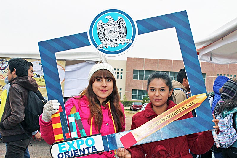 La Expo Orienta se realizó en las instalaciones del Campus Siglo 21 de la Universidad Autónoma de Zacatecas ■ FOTO: LA JORNADA ZACATECAS