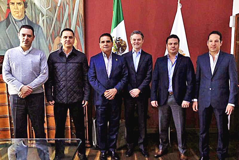Al encuentro asistieron el titular de la SEP y mandatario de Querétaro, Nayarit, Jalisco, Guanajuato, Aguascalientes, Zacatecas ■ FOTO: LA JORNADA ZACATECAS
