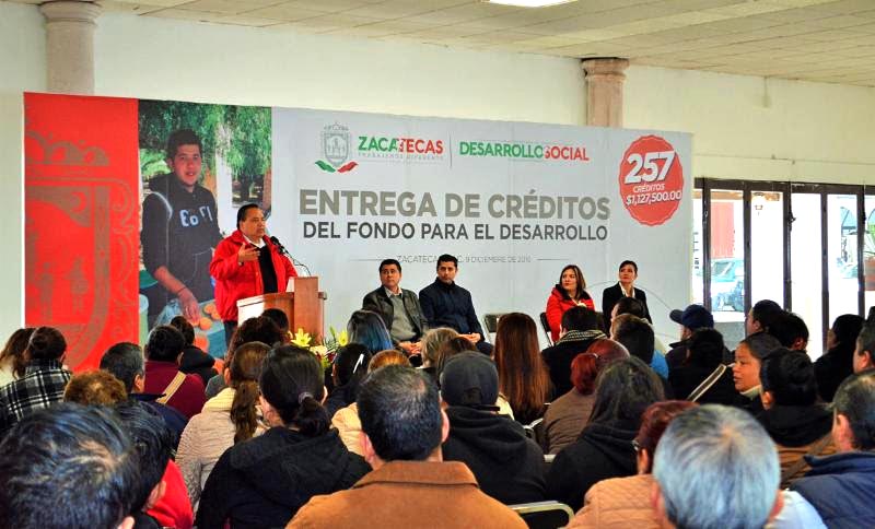 Anuncian el Programa de Entrega de Créditos para Emprendedores; su objetivo es fomentar la generación de empleo y el autoempleo ■ foto: la jornada zacatecas