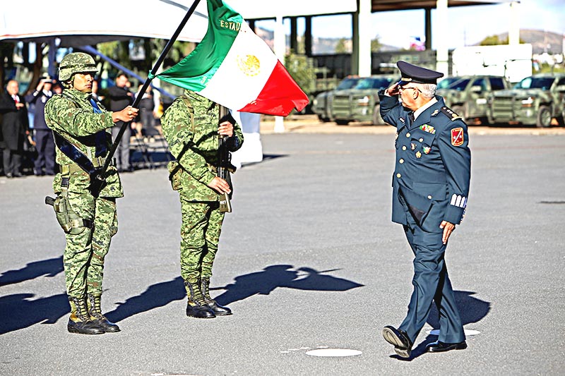 El nuevo comandante de la 11 Zona Militar saludó al gobernador Alejandro Tello y autoridades estatales y federales