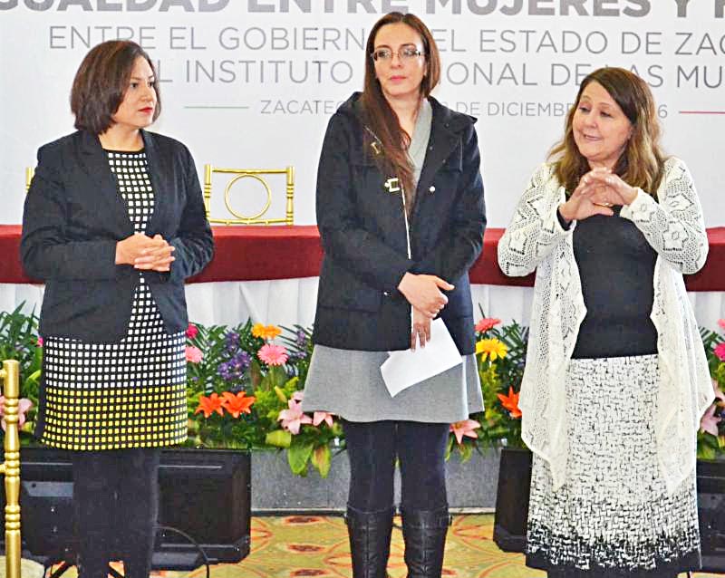 Ana Hilda Rivera Vázquez (a la izquierda) ■ Foto: la jornada zacatecas