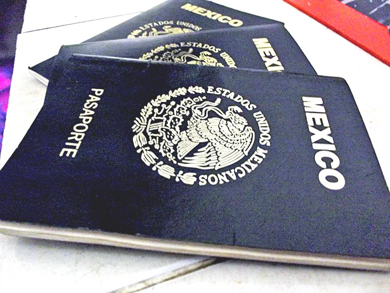 Autoridades darán atención a los migrantes que busquen tramitar pasaportes y visas ■ FOTO: LA JORNADA ZACATECAS