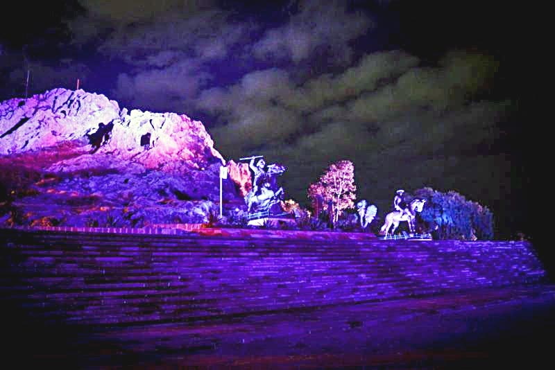 La actividad se efectuará en la explanada de las estatuas ecuestres ■ FOTO: LA JORNADA ZACATECAS