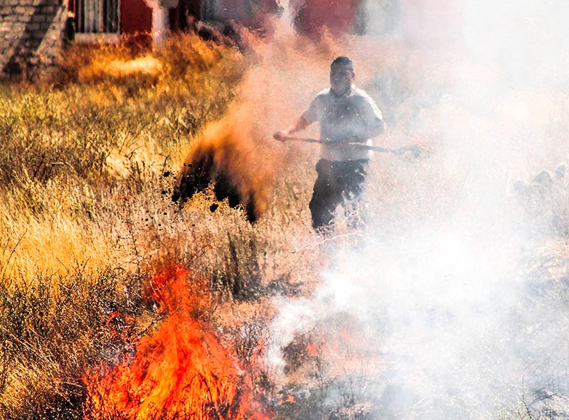 El combate contra incendios y manejo de extintores serán algunos de los temas que aprenderán elementos de PC ■ FOTO: RAFAEL DE SANTIAGO