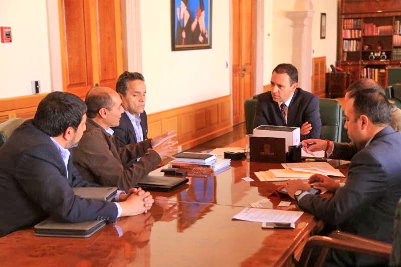 Alejandro Tello recibió a los empresarios en Palacio de Gobierno ■ FOTO: LA JORNADA ZACATECAS