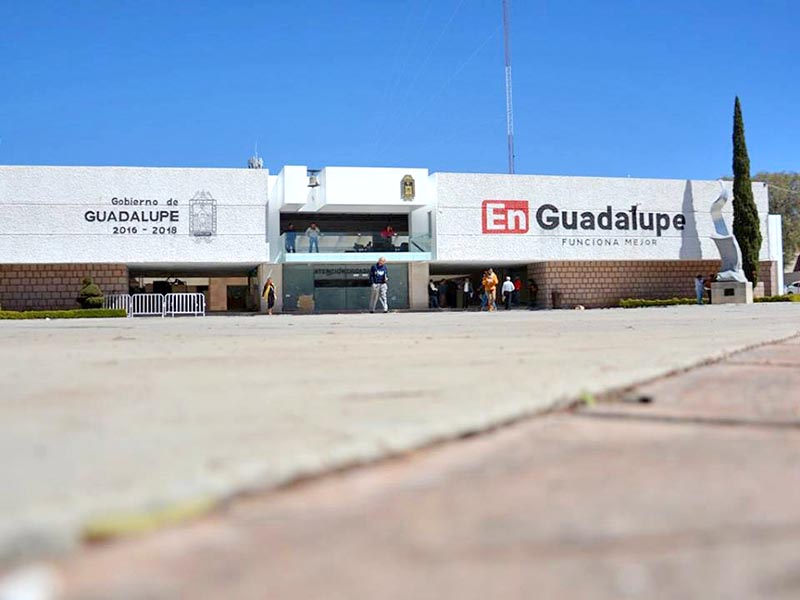 Instalaciones de la presidencia municipal de Guadalupe ■ FOTO: LA JORNADA ZACATECAS