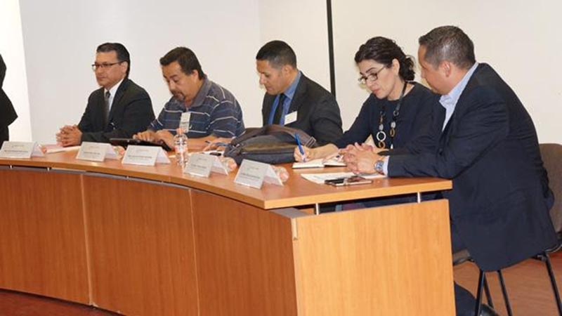 Autoridades estatales y federales participaron en reunión ■ FOTO: LA JORNADA ZACATECAS