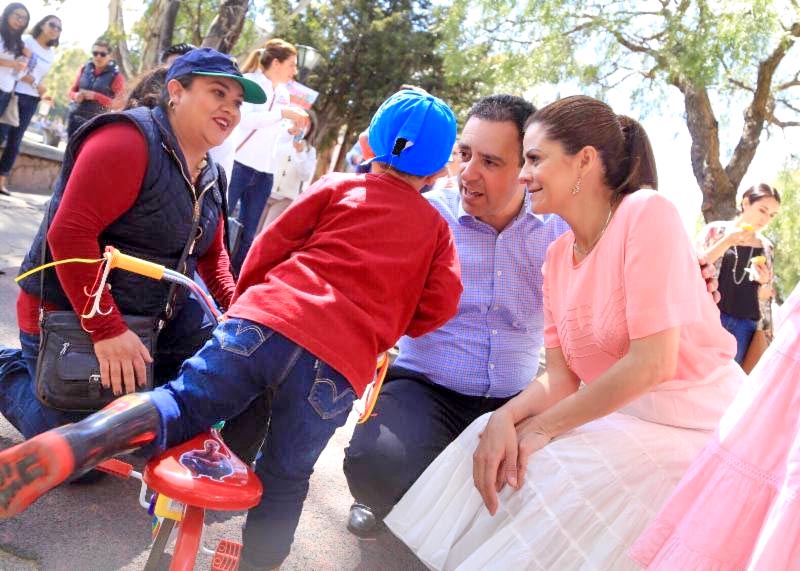 Con diferentes actividades en el parque recreativo La Encantada, Gobierno estatal celebró el Día de la Familia ■ foto: la jornada zacatecas
