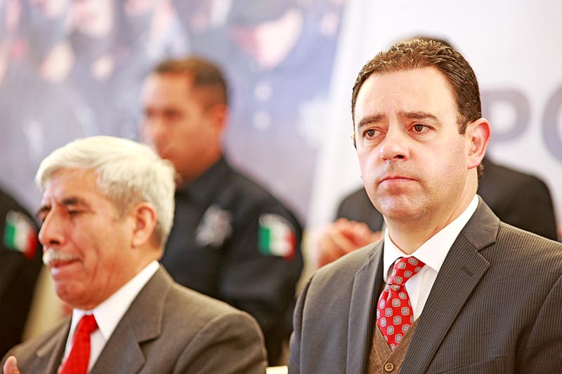 El gobernador Alejandro Tello, en imagen del 12 de enero del año en curso, en la celebración del Día del Policía ■ FOTO: LA JORNADA ZACATECAS