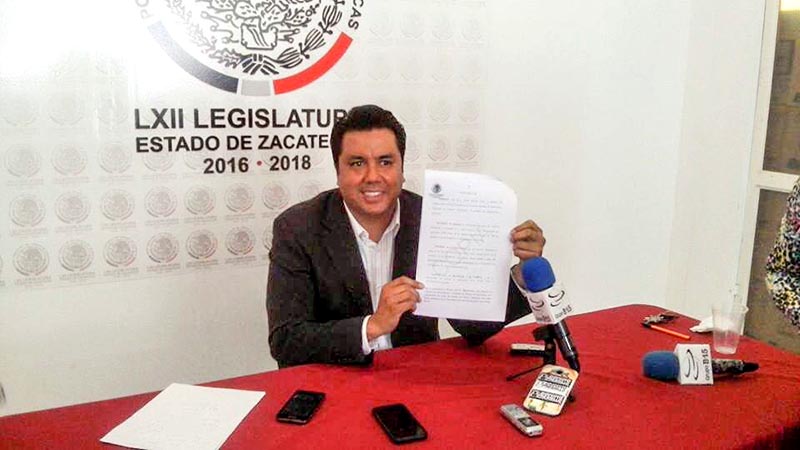 El legislador Omar Carrera Pérez ■ FOTO: LA JORNADA ZACATECAS
