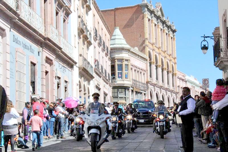 La corporación trata de poner orden en calles del Centro Histórico ■ foto: la jornada zacatecas