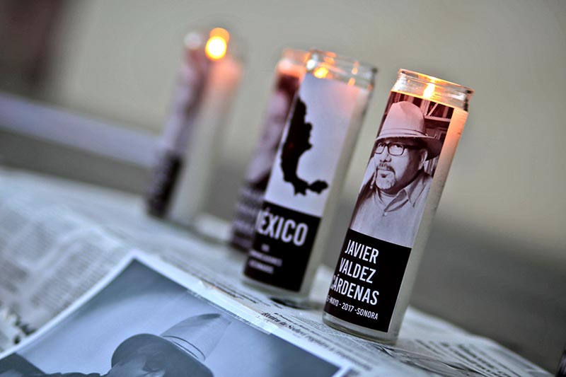 En Zacatecas y varios estados de la República el gremio periodístico se manifestó, en protesta por los asesinatos de comunicadores; el más reciente, el de Javier Valdez n foto: andrés sánchez