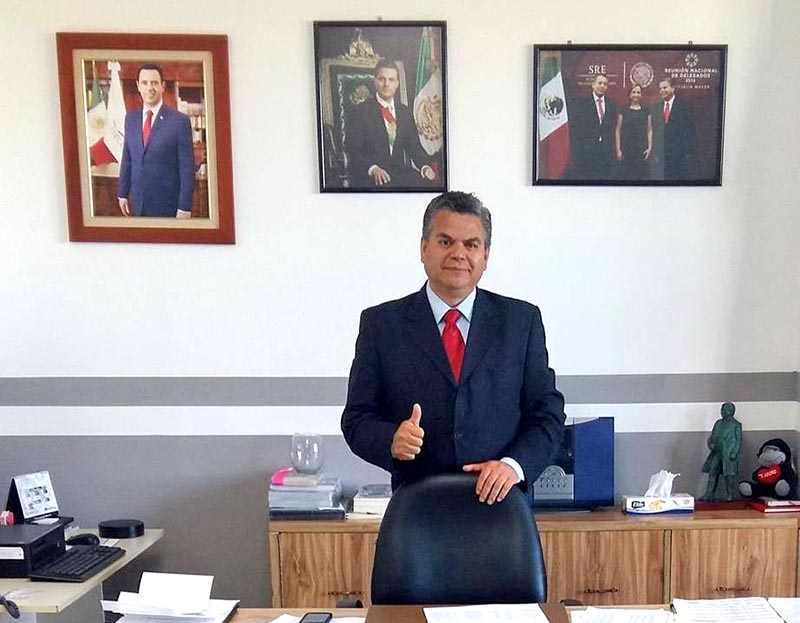 Javier Mendoza Villalpando, delegado de la Secretaría de Relaciones Exteriores (SRE) en la entidad ■ FOTO: FACEBOOK