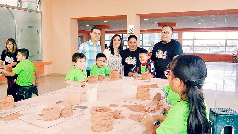 Las actividades se realizan en las instalaciones de la Plaza Issstezac n foto: la jornada zacatecas