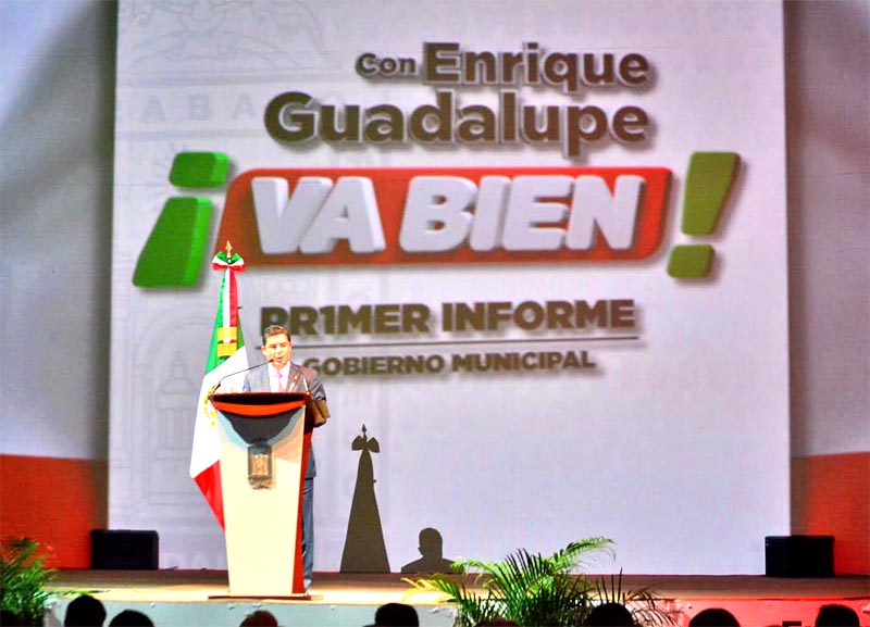 El acto oficial se realizó en el auditorio de la presidencia municipal ■ FOTOS: LA JORNADA ZACATECAS