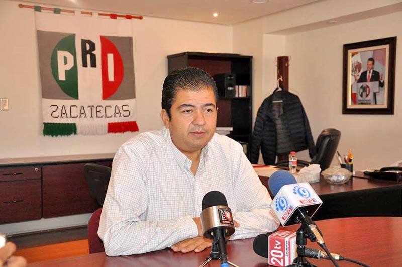 Roberto Luévano Ruiz, dirigente estatal del Revolucionario Institucional ■ FOTO: LA JORNADA ZACATECAS