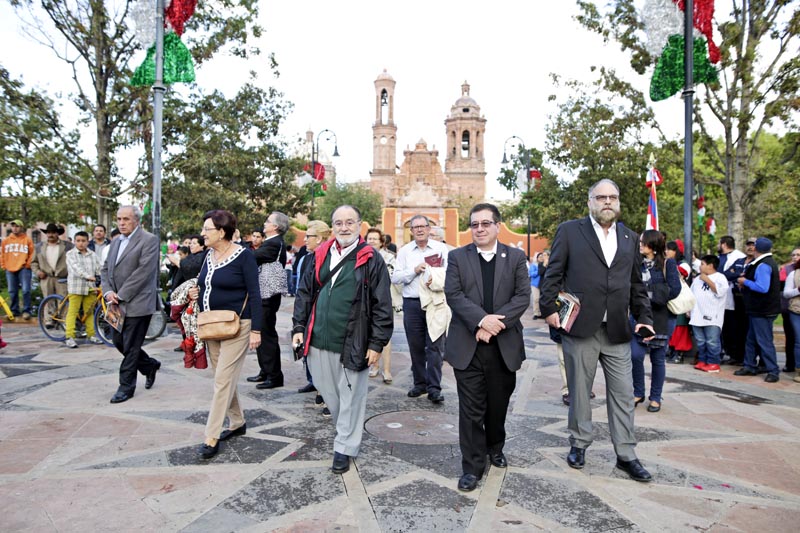 En el marco de la conmemoración de los 471 años del descubrimiento de las minas de Zacatecas, una delegación de cronistas españoles visitó la ciudad este fin de semana ■ foto: ANDÉS SÁNCHEZ