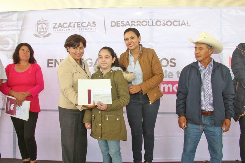 La alcaldesa de la capital, Judit Guerrero, encabezó el acto protocolario ■ FOTO: LA JORNADA ZACATECAS