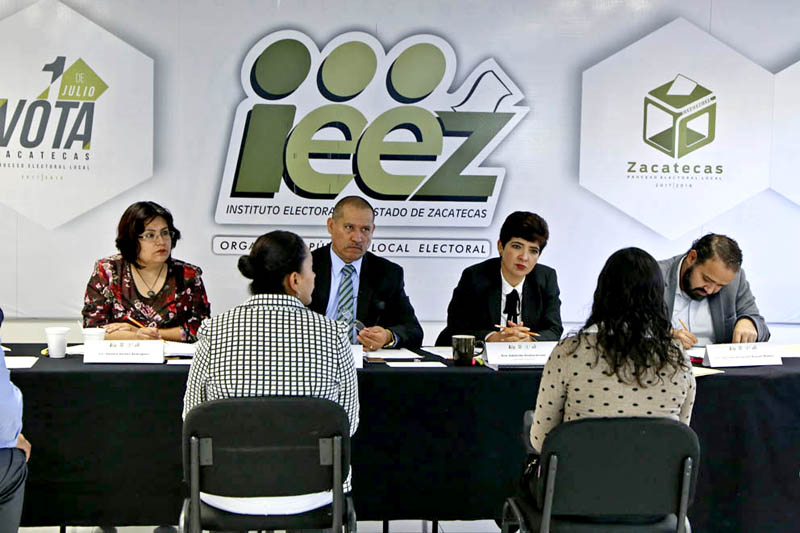 Se citó para la entrevista, entre el 2 y el 21 de octubre, a mil 150 personas en 18 sedes instaladas en todo el estado ■ FOTO: LA JORNADA ZACATECAS