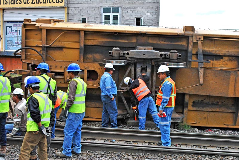 El pasado 5 de octubre se descarriló el tren en la capital del estado ■ FOTO: LA JORNADA ZACATECAS