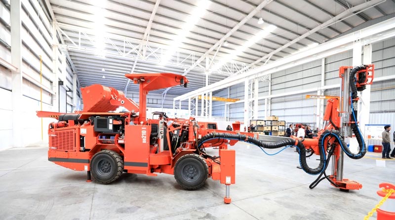 El centro dará atención a los clientes los 365 días al año en la reconstrucción de equipos y componentes para maquinaria de la minería ■ FOTO: LA JORNADA ZACATECAS