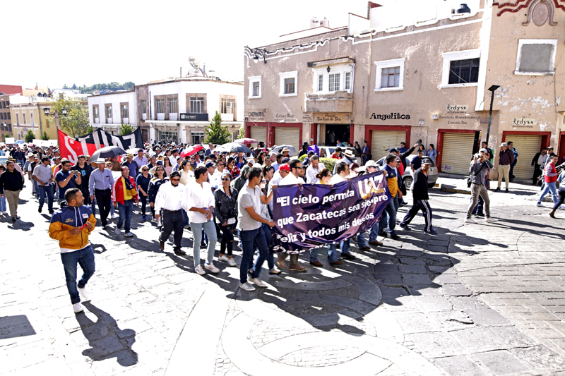 El 31 de octubre miles de universitarios marcharon para exigir apoyo financiero para la Universidad ■ FOTO: ANDRÉS SÁNCHEZ