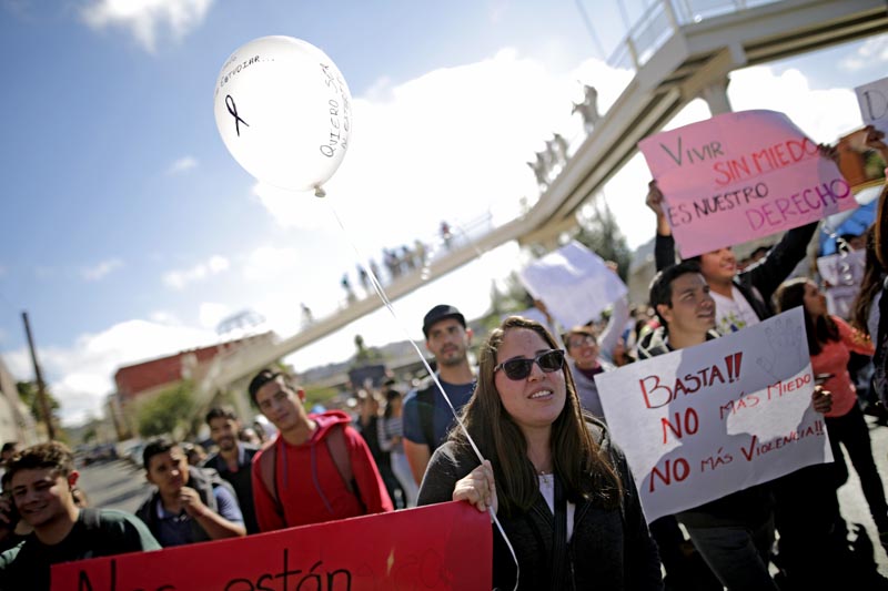 El pasado 16 de octubre, miles de universitarios protestaron por el feminicidio de Cinthia Nayeli, estudiante de 16 años n foto: andrés sánchez