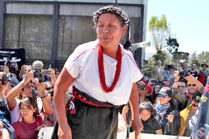 María de Jesús Patricio, Marichuy, es recibida por bases de apoyo zapatistas en Guadalupe Tepeyac, Chiapas ■ FOTO: LA JORNADA