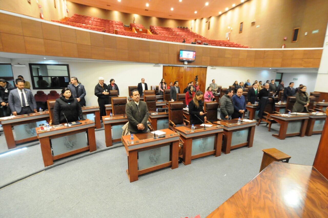 Sesión de la 62 Legislatura efectuada este sábado ■ FOTO: LA JORNADA ZACATECAS