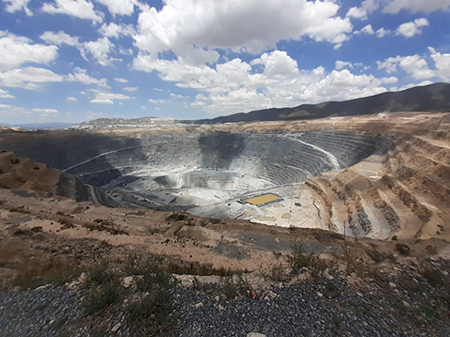 Los territorios locales asumen las consecuencias negativas de la minería a cielo abierto: REMA