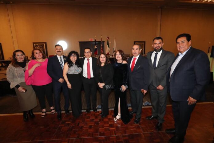 (1) Se reconoció a la comunidad migrante zacatecana por todo lo que hace. Foto: Gobierno del Estado de Zacatecas