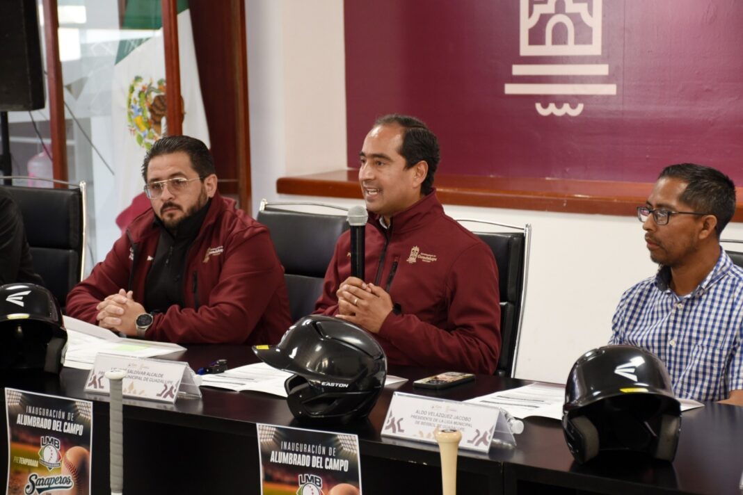 José Saldívar informó que se entregarán cortesías a la ciudadanía a través de las redes sociales oficiales del Ayuntamiento. Foto: Cortesía.