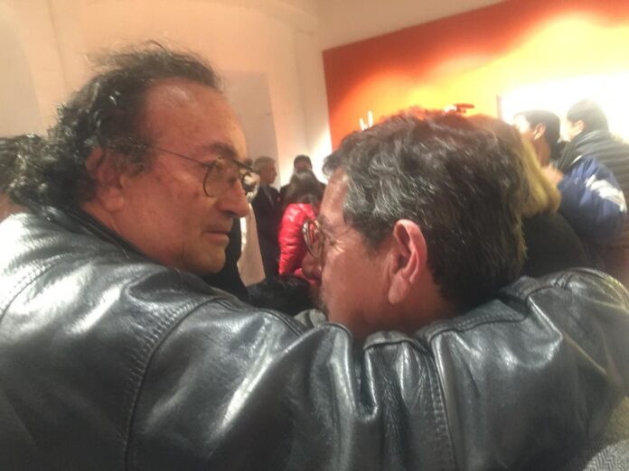 Eduardo Ramírez y Alberto Huerta durante la inauguración de la exposición Tauromaquia, de Alfonso López Monreal.