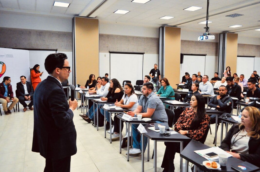 Rodrigo Reyes Mugüerza se pronunció por estrechar la coordinación con todos los municipios en prevención del delito. Foto: Godezac