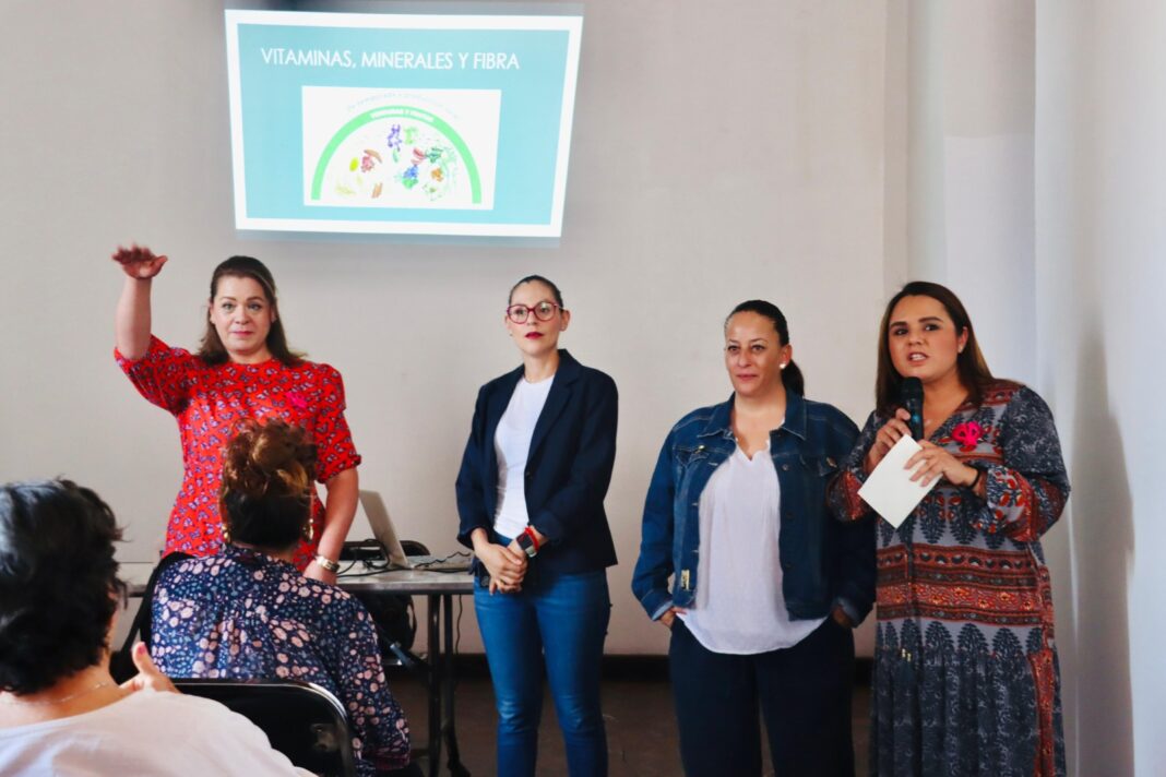 Se ofreció una charla dinámica y práctica sobre alimentación adecuada. Foto: Cortesía.