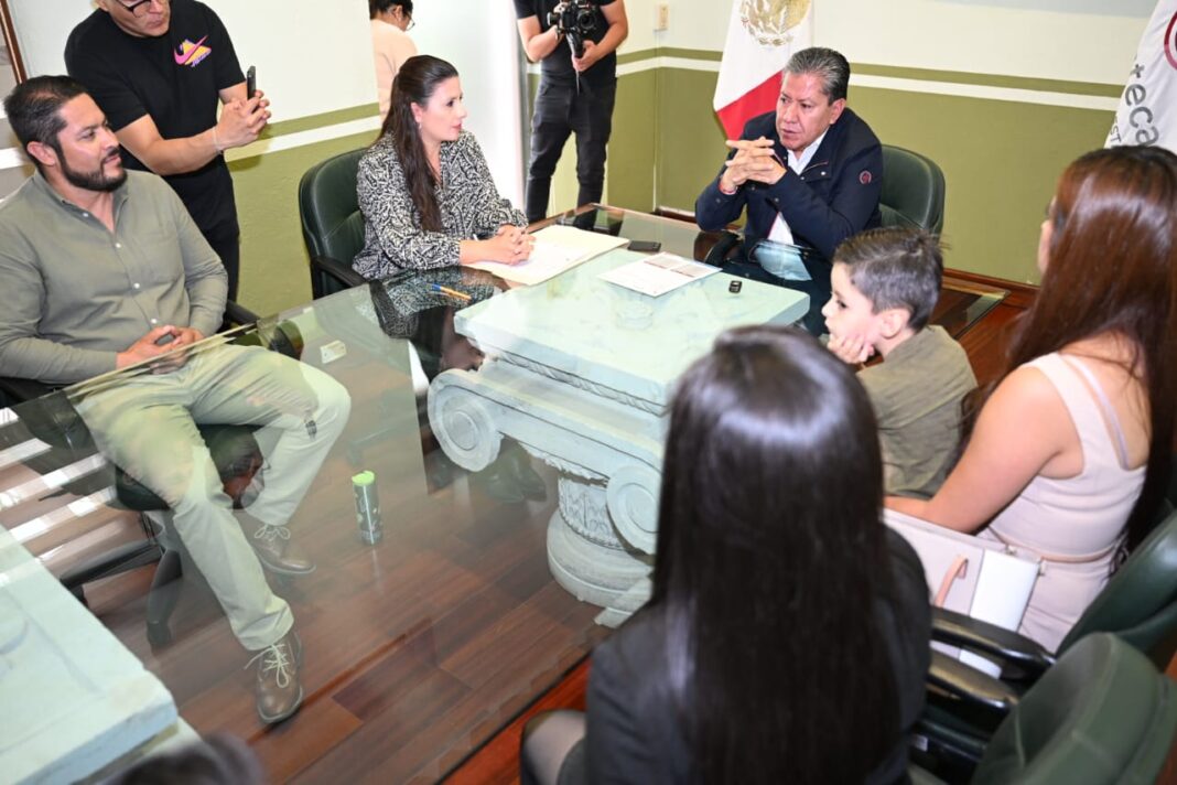 El programa, gestionado por la Secretaría de Educación, ofrece a los maestros una experiencia enriquecedora en contextos multiculturales. Foto: Godezac