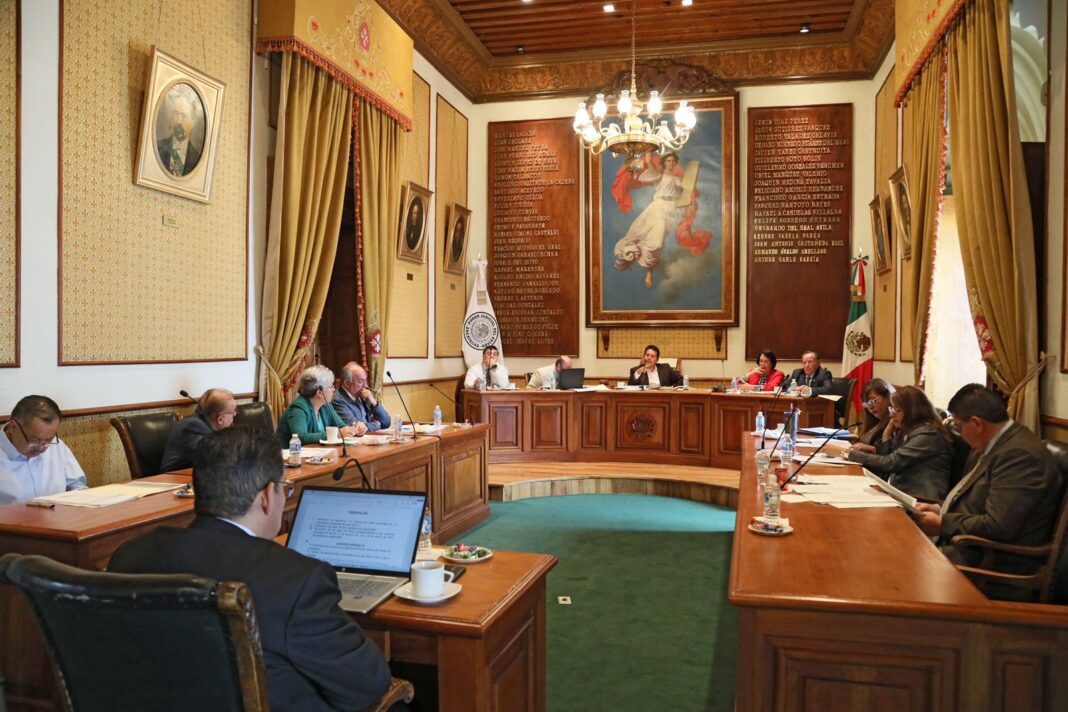 El Pleno contempló en el orden del día, manteniendo el compromiso de fortalecer el sistema de justicia local. Foto: Cortesía.