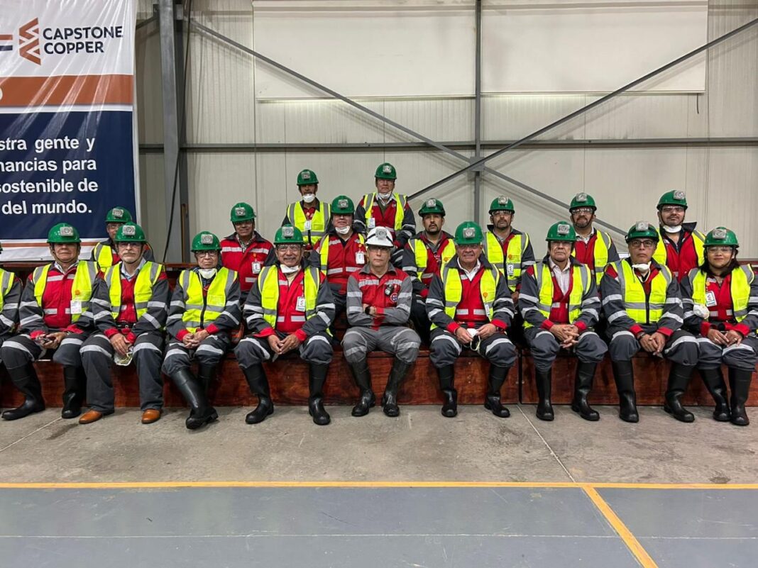Los visitantes también acudieron a las instalaciones del Clúster Minero. Foto: Cortesía.
