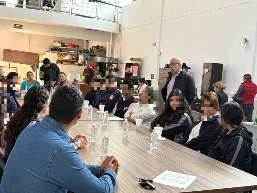 En el encuentro participó personal de la Comisión Local de Búsqueda de Personas Desaparecidas. Foto: Cortesía.